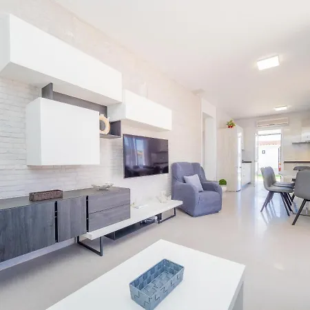 Cubo's Pilar 别墅 阿尔豪林格朗德